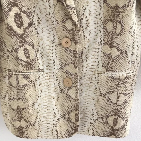 Neiman Marcus Python Print Blazer Cream/Tan Size Medium - Picture 4 of 11
